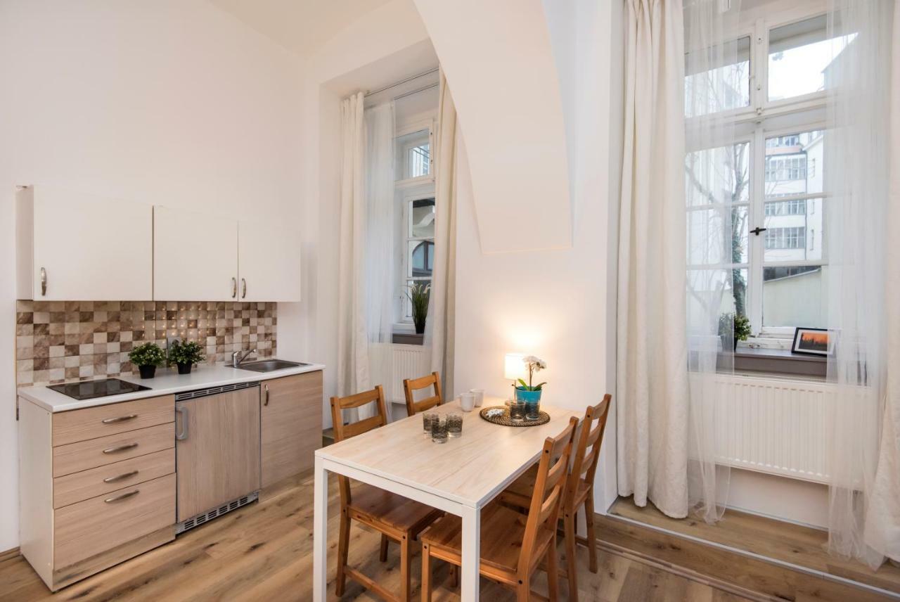 פראג Apartment Near Wenceslas Square מראה חיצוני תמונה